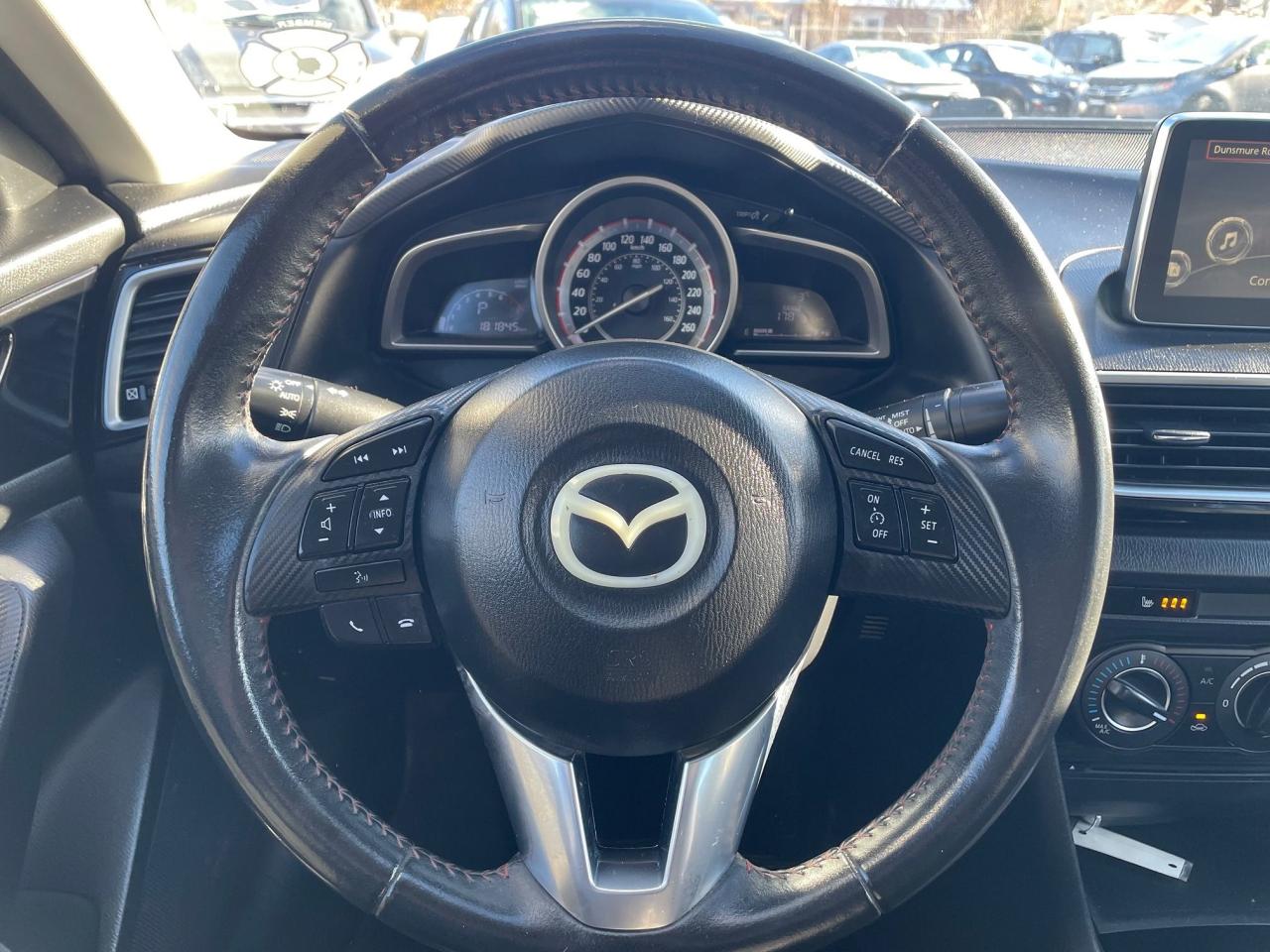 2014 Mazda MAZDA3 GS *NAVIGATION, HEATED SEATS, TOW HITCH* - Photo #10