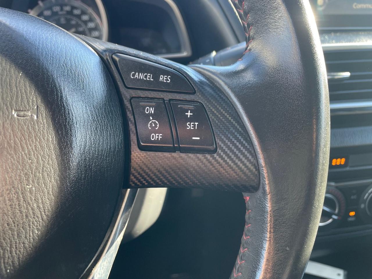 2014 Mazda MAZDA3 GS *NAVIGATION, HEATED SEATS, TOW HITCH* - Photo #13