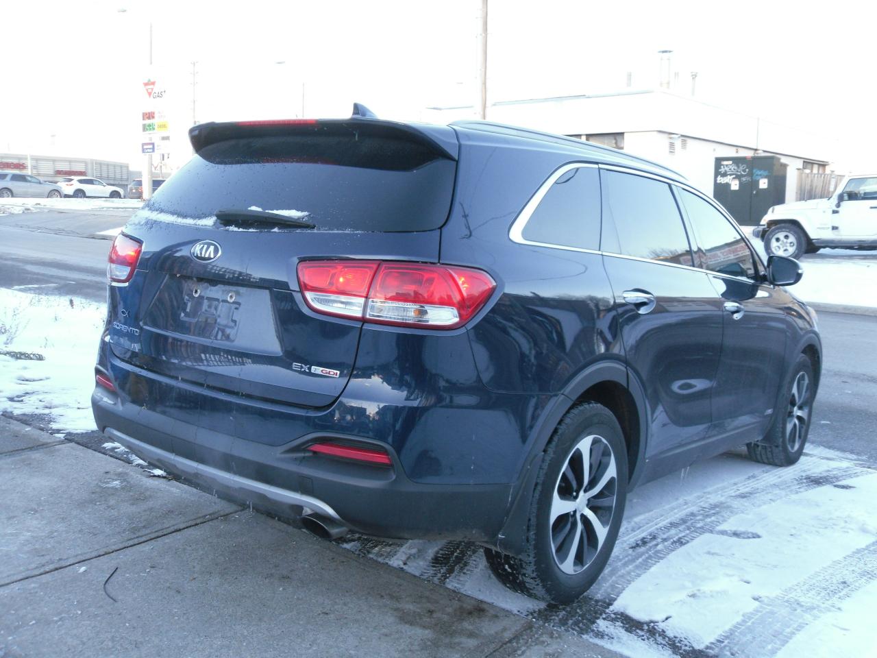 2017 Kia Sorento EX Turbo Photo