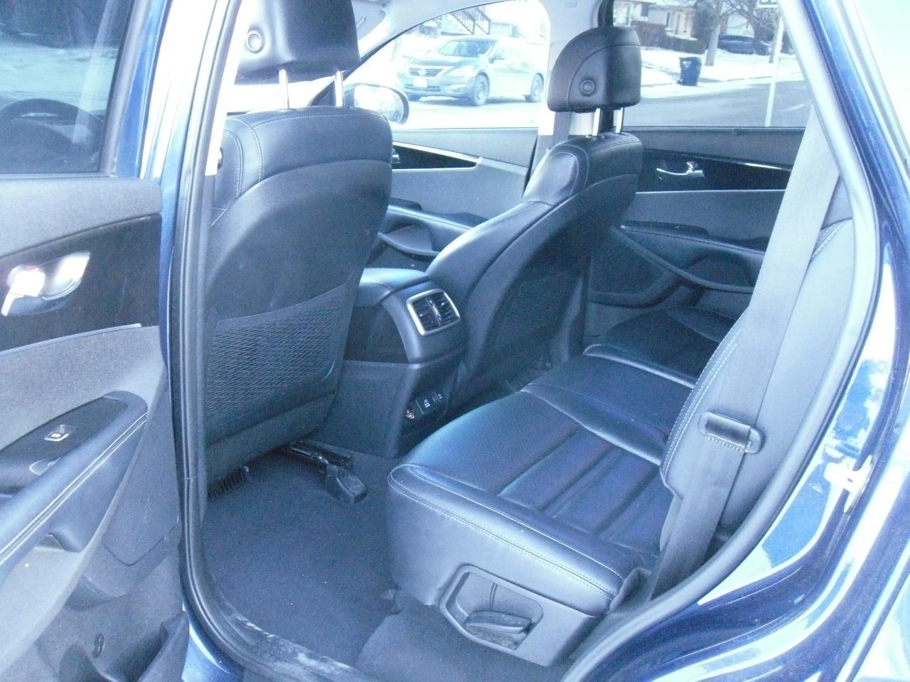 2017 Kia Sorento EX Turbo Photo