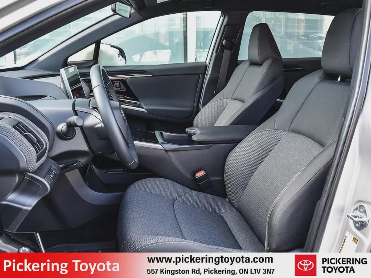 2025 Toyota bZ4X LE Photo