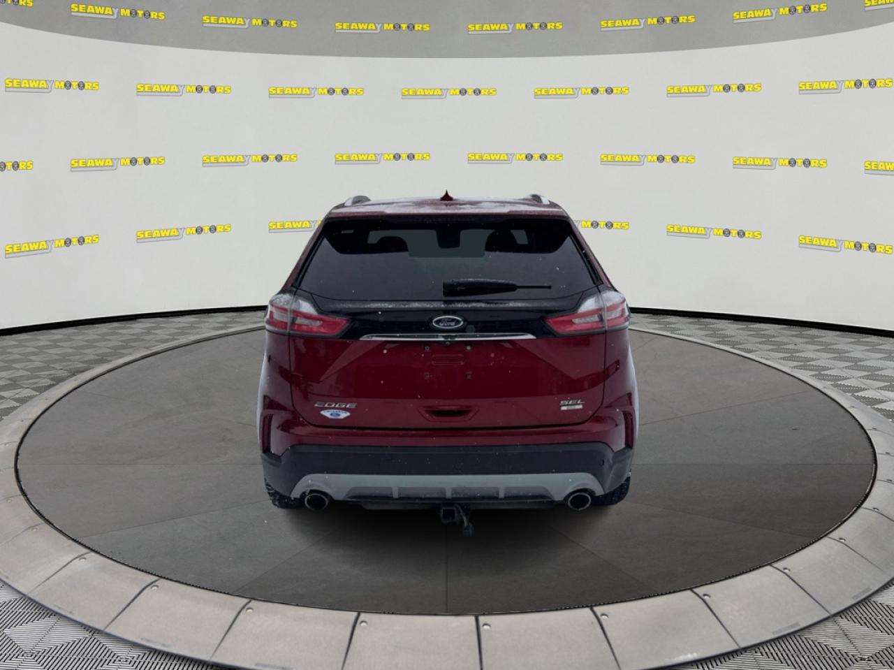 2019 Ford Edge SEL - Photo #4