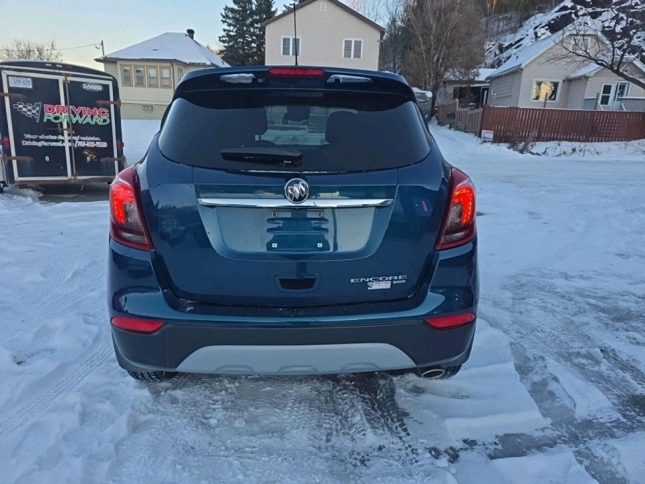 2019 Buick Encore Sport Touring SPORT TOURING AWD Photo3