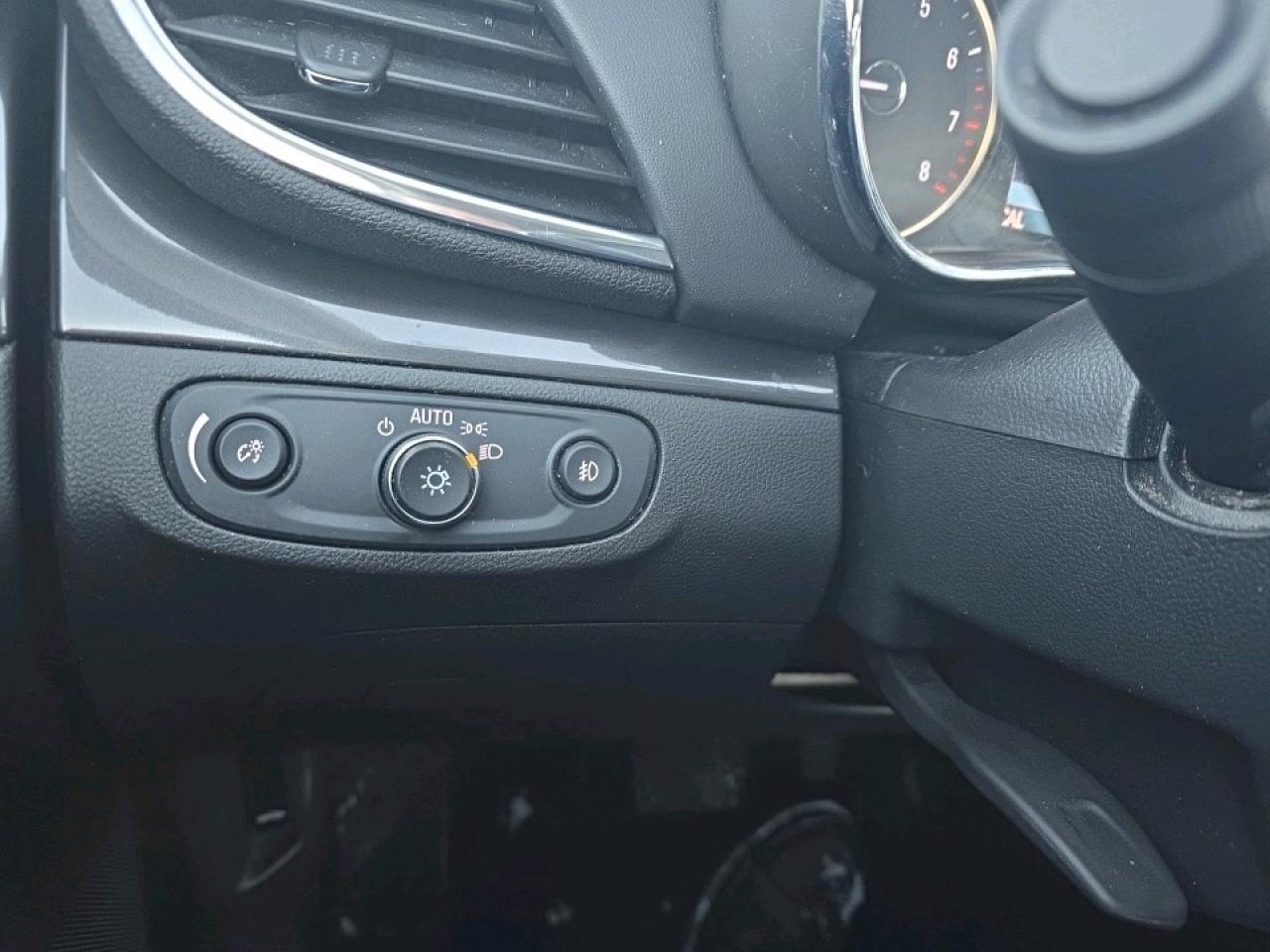 2019 Buick Encore Sport Touring SPORT TOURING AWD Photo