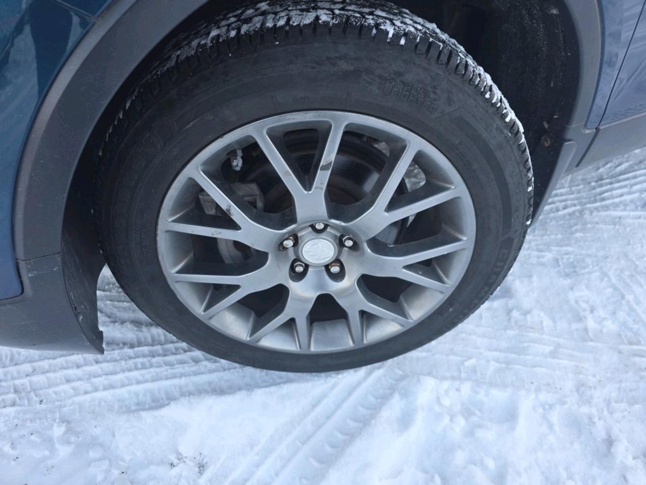 2019 Buick Encore Sport Touring SPORT TOURING AWD Photo