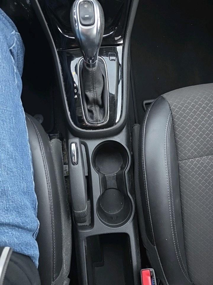 2019 Buick Encore Sport Touring SPORT TOURING AWD Photo