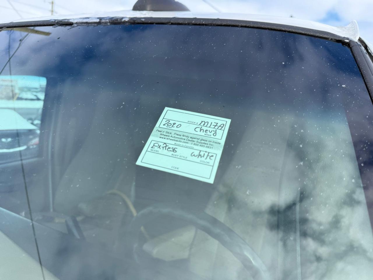 2020 Chevrolet Express Cargo Van 2500, 135", NO ACCIDENTS, ONLY 98KMS, CERTIFIED - Photo #14