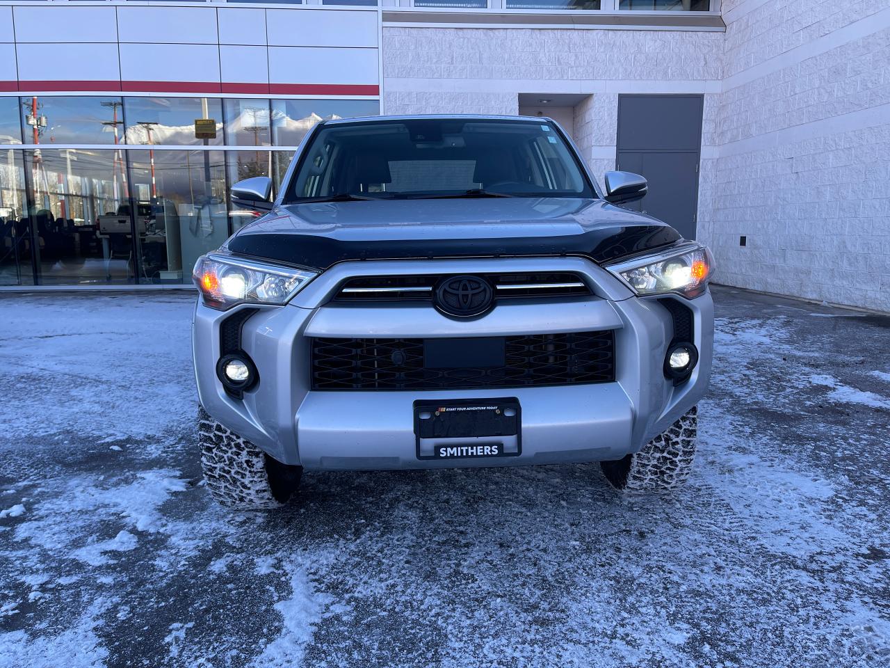 2022 Toyota 4Runner SR5 Photo4