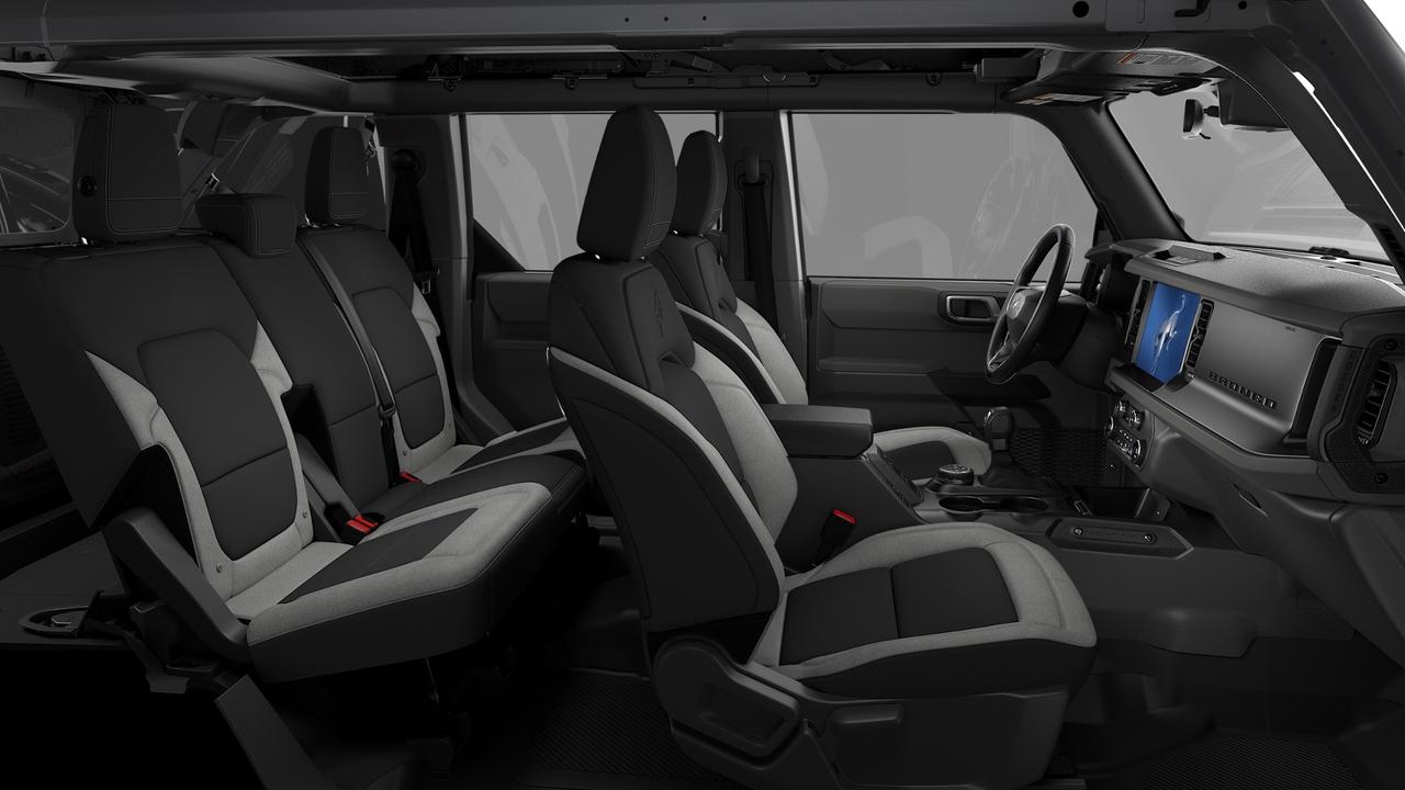 2026 Ford Bronco Big Bend Photo5
