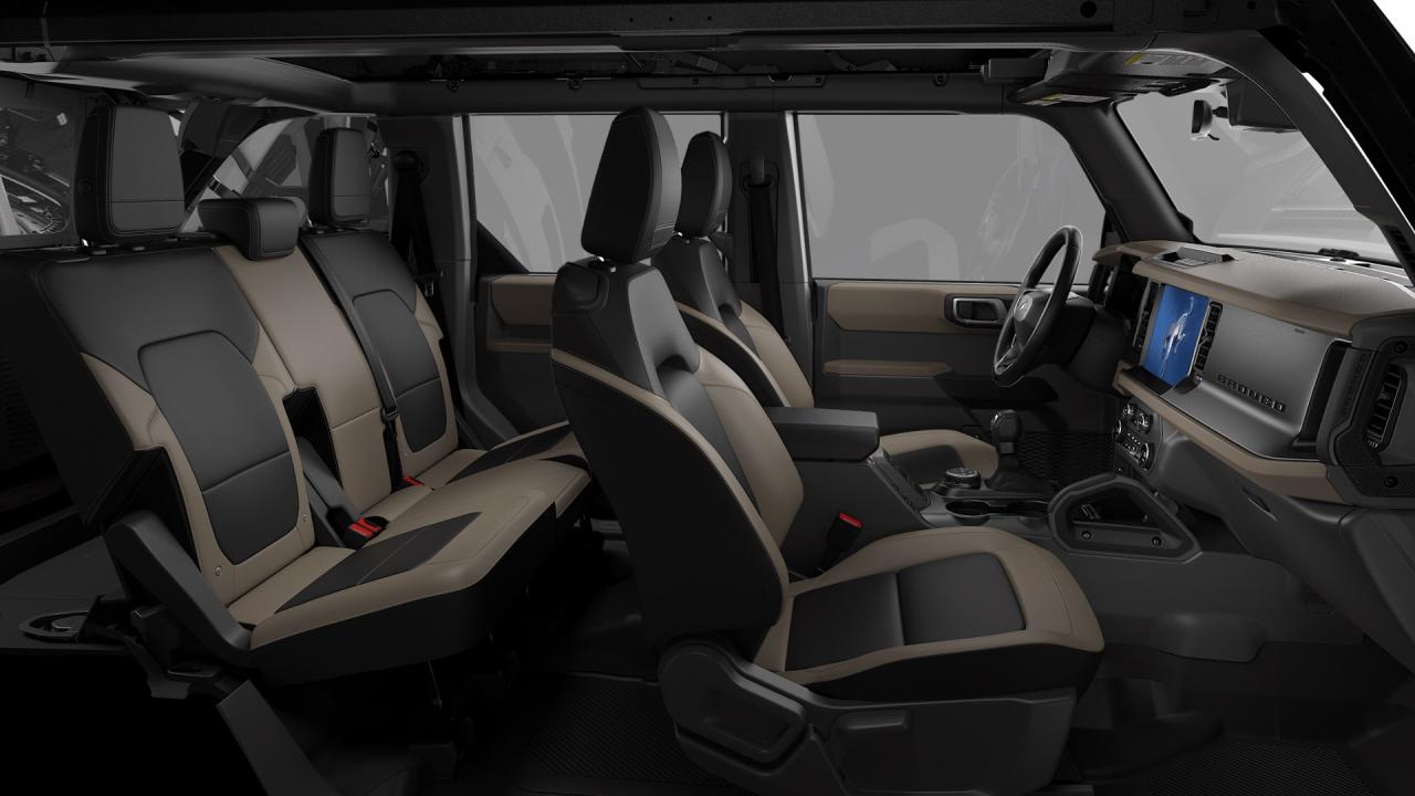 2026 Ford Bronco BEND 4 DOOR Photo