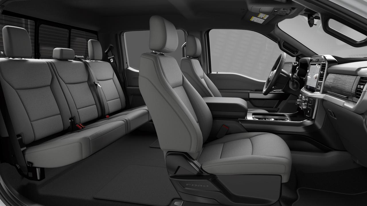 2026 Ford F-150 XLT Photo5