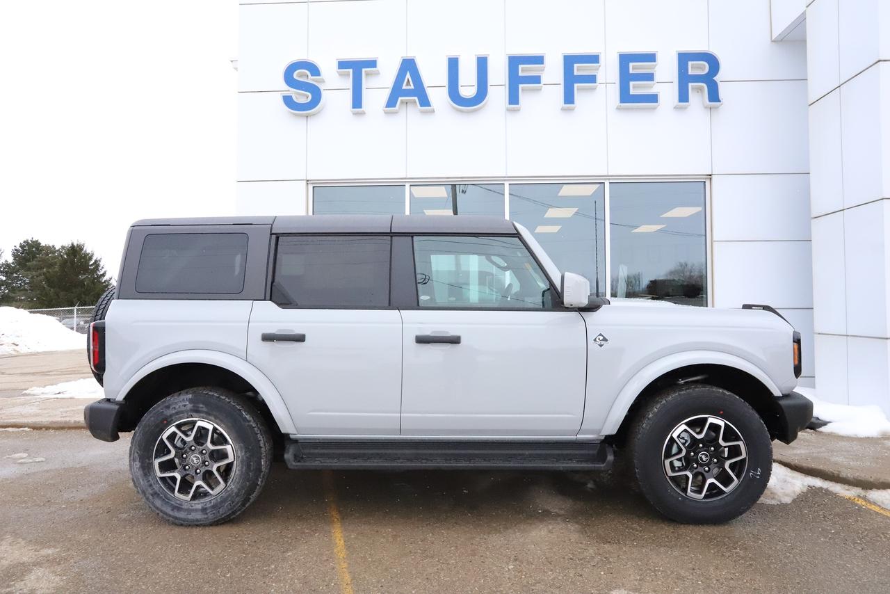 2026 Ford Bronco OUTER BANKS 4 DOOR 4X4 Photo