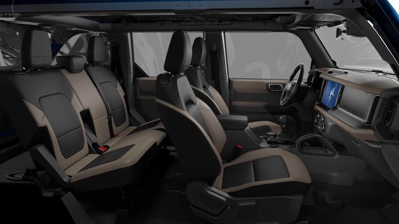 2026 Ford Bronco BEND 4 DOOR Photo5