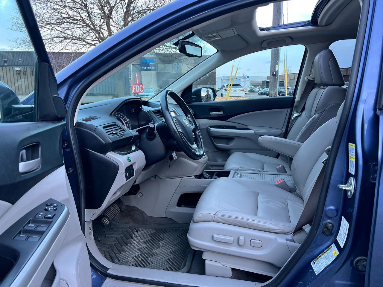 2013 Honda CR-V Touring - Photo #17