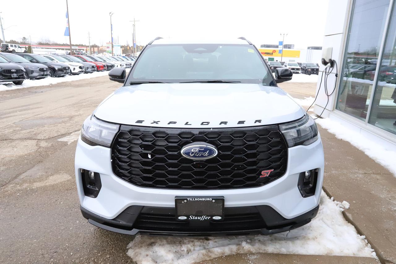 2026 Ford Explorer ST 4WD Photo