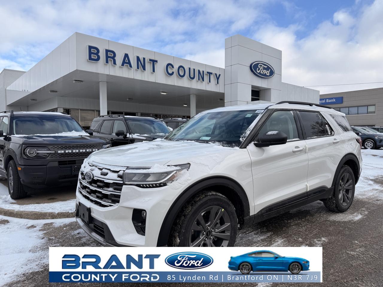 2026 Ford Explorer Active Photo0