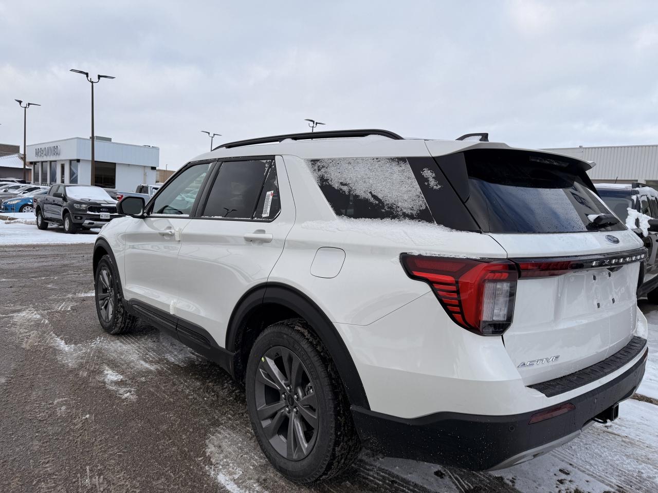 2026 Ford Explorer Active Photo