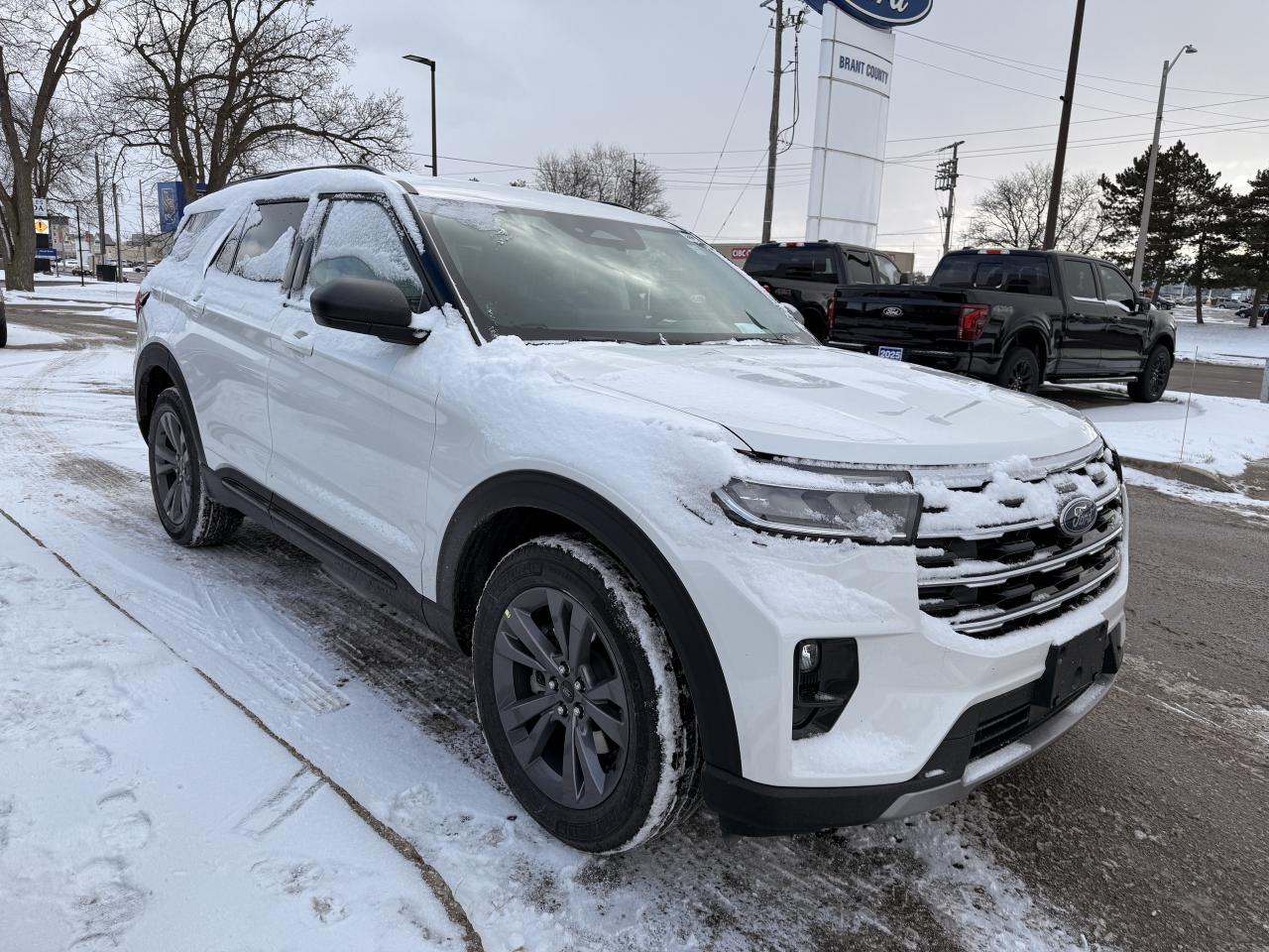 2026 Ford Explorer Active Photo