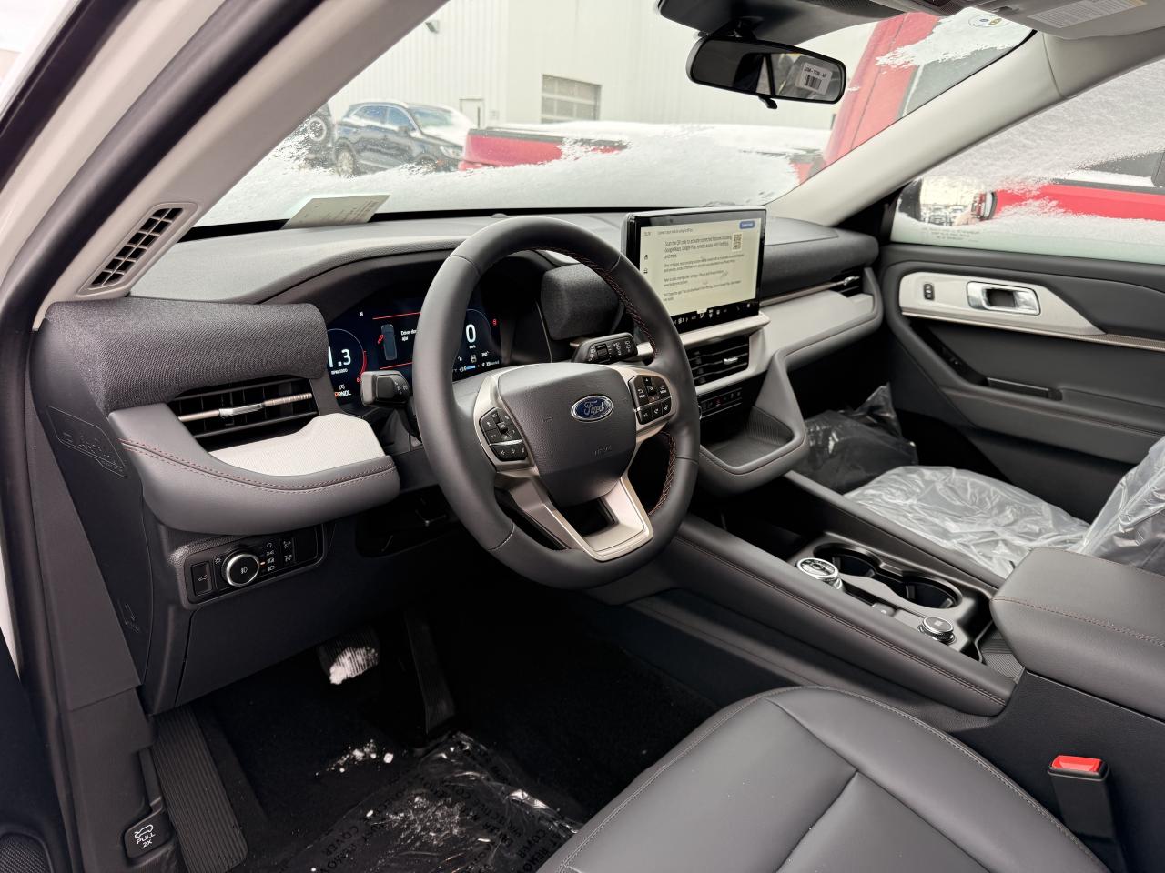 2026 Ford Explorer Active Photo