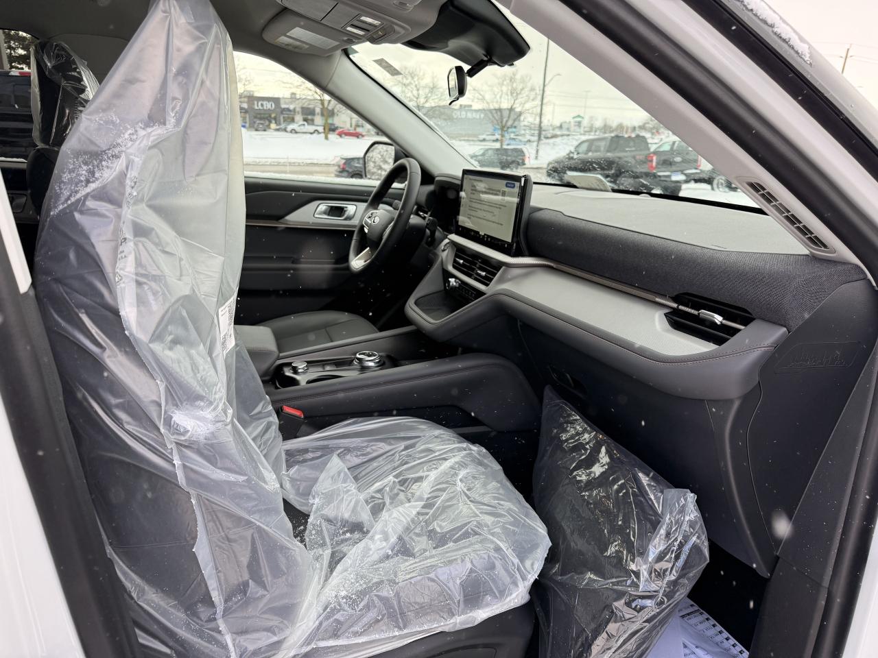 2026 Ford Explorer Active Photo