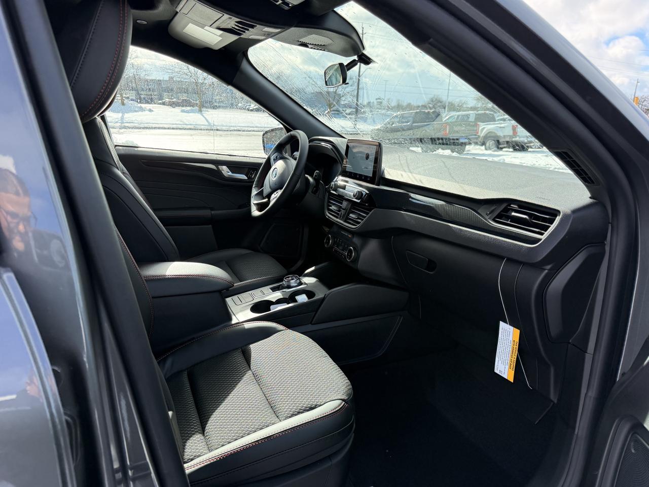 2026 Ford Escape ST-Line Photo