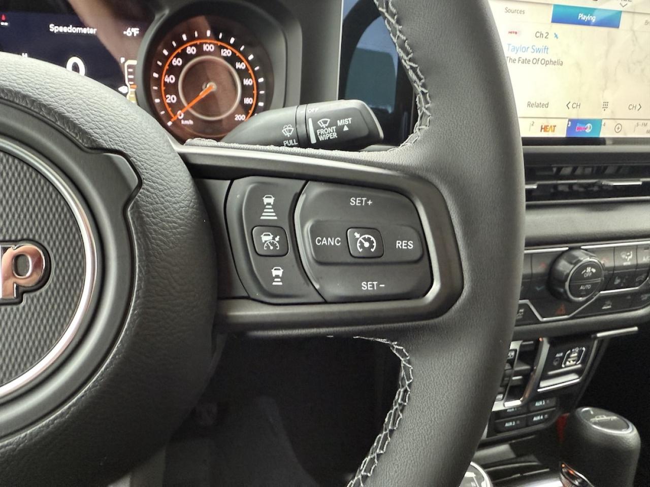 2026 Jeep Gladiator Willys 4x4 Photo