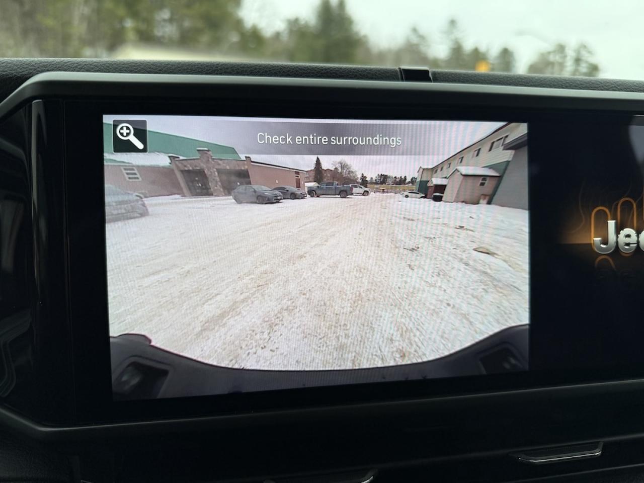 2026 Jeep Gladiator Willys 4x4 Photo