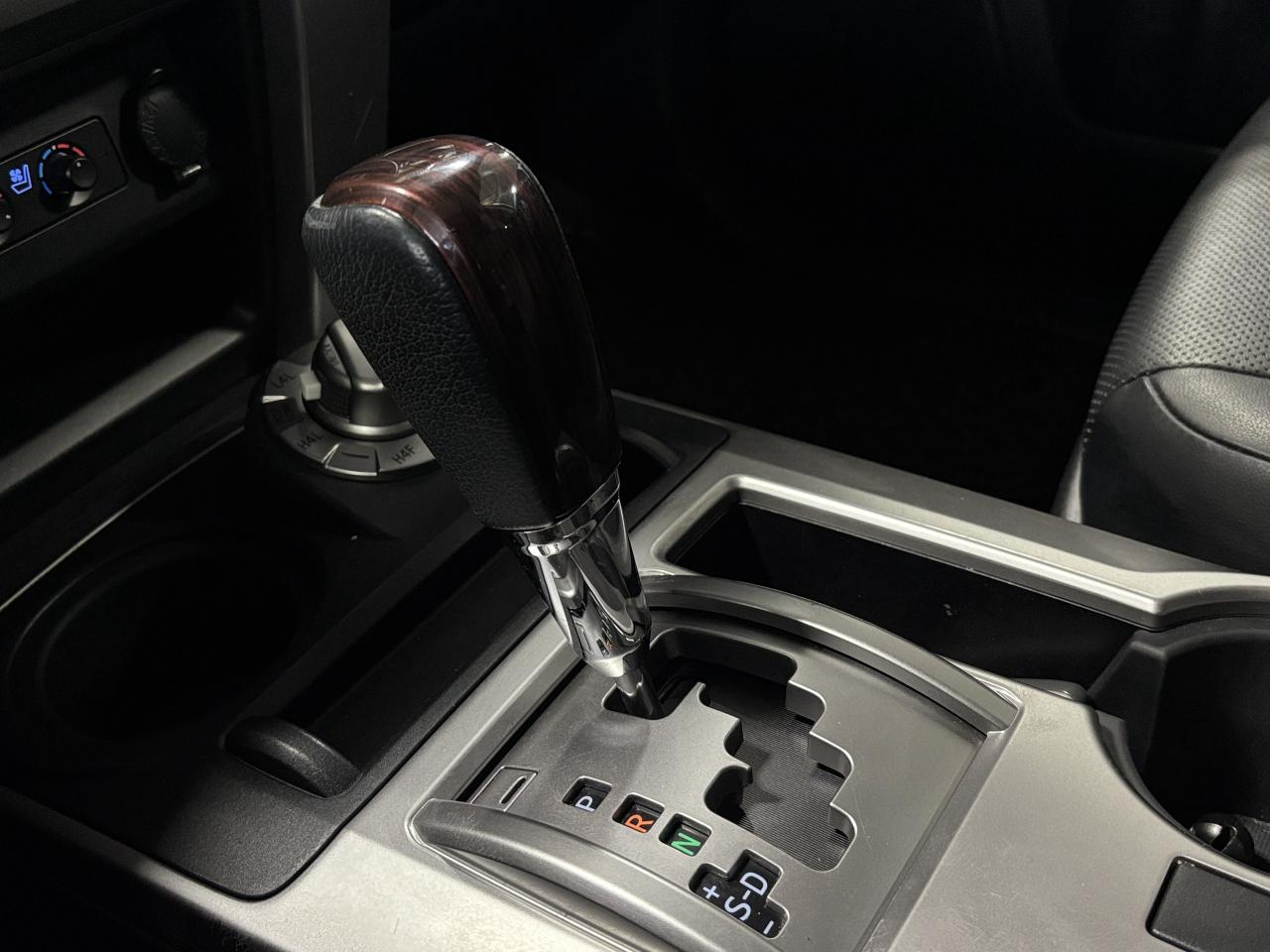 2016 Toyota 4Runner SR5|LIMITED|V6|4WD|JBLAUDIO|LEATHER|WOOD|SUNROOF|+ - Photo #21