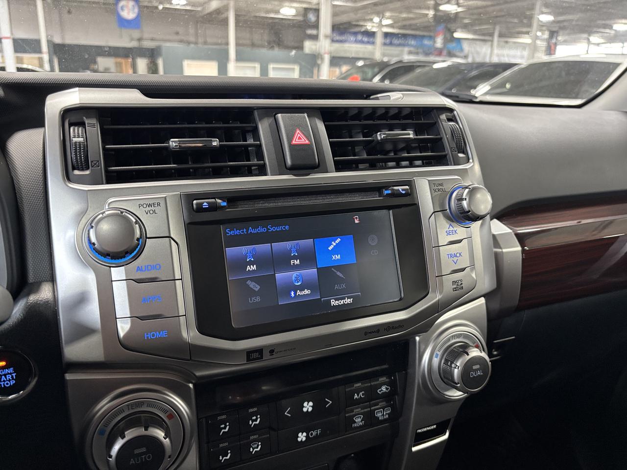 2016 Toyota 4Runner SR5|LIMITED|V6|4WD|JBLAUDIO|LEATHER|WOOD|SUNROOF|+ Photo