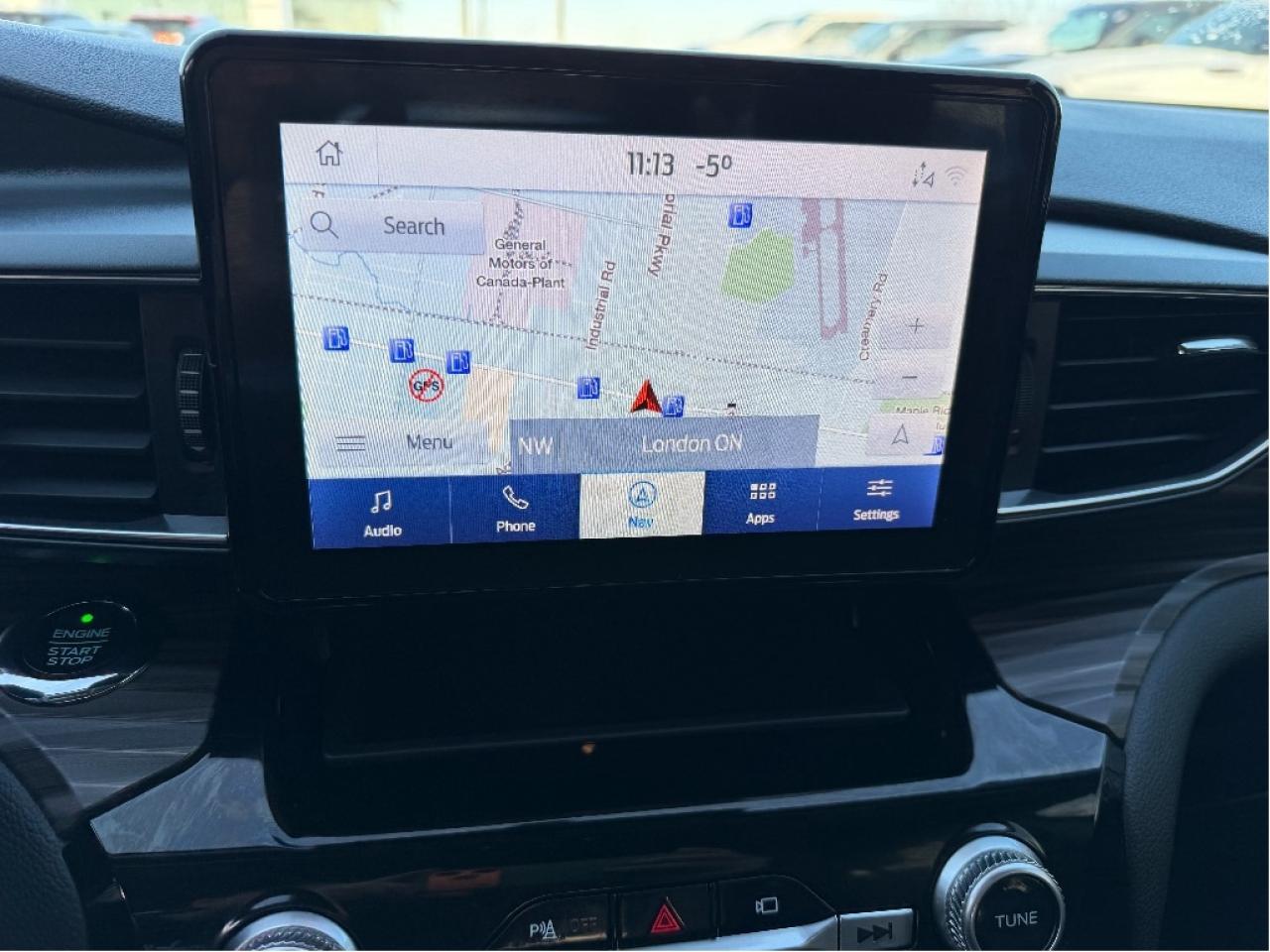 2021 Ford Explorer Limited Hybrid Photo