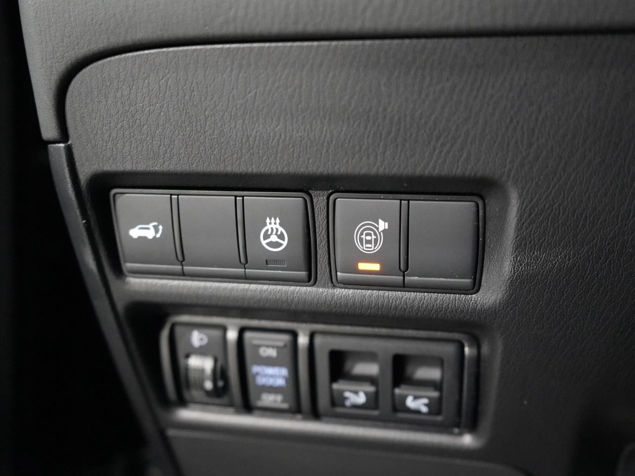 2024 Infiniti QX80 LUXE/7-PASS/ROOF/BOSE/360 CAM/DRIVE ASSIST/1OWNER Photo