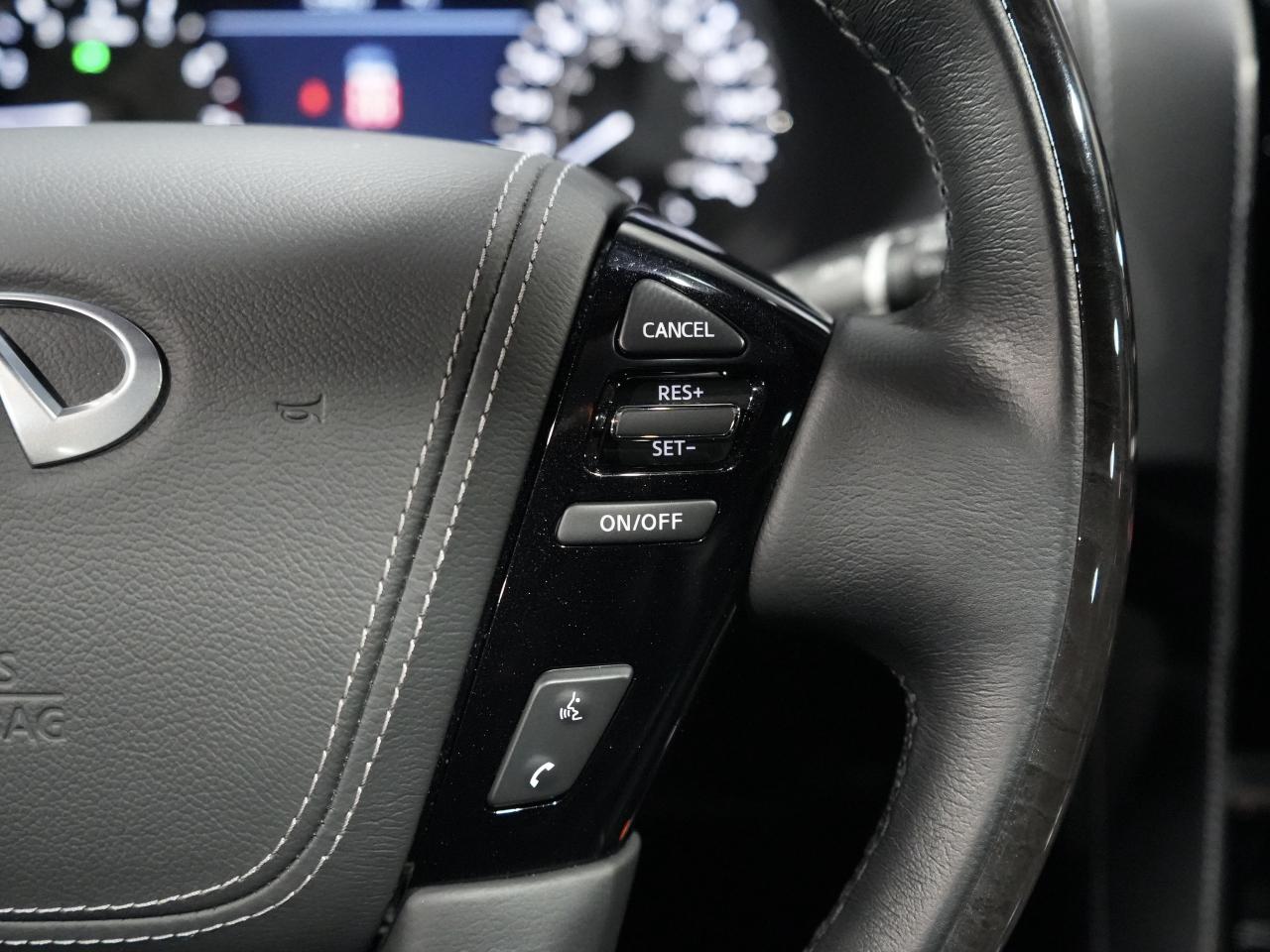 2024 Infiniti QX80 LUXE 7 PASS/ROOF/360 CAM/BOSE/REAR ENTERTAINMENT Photo