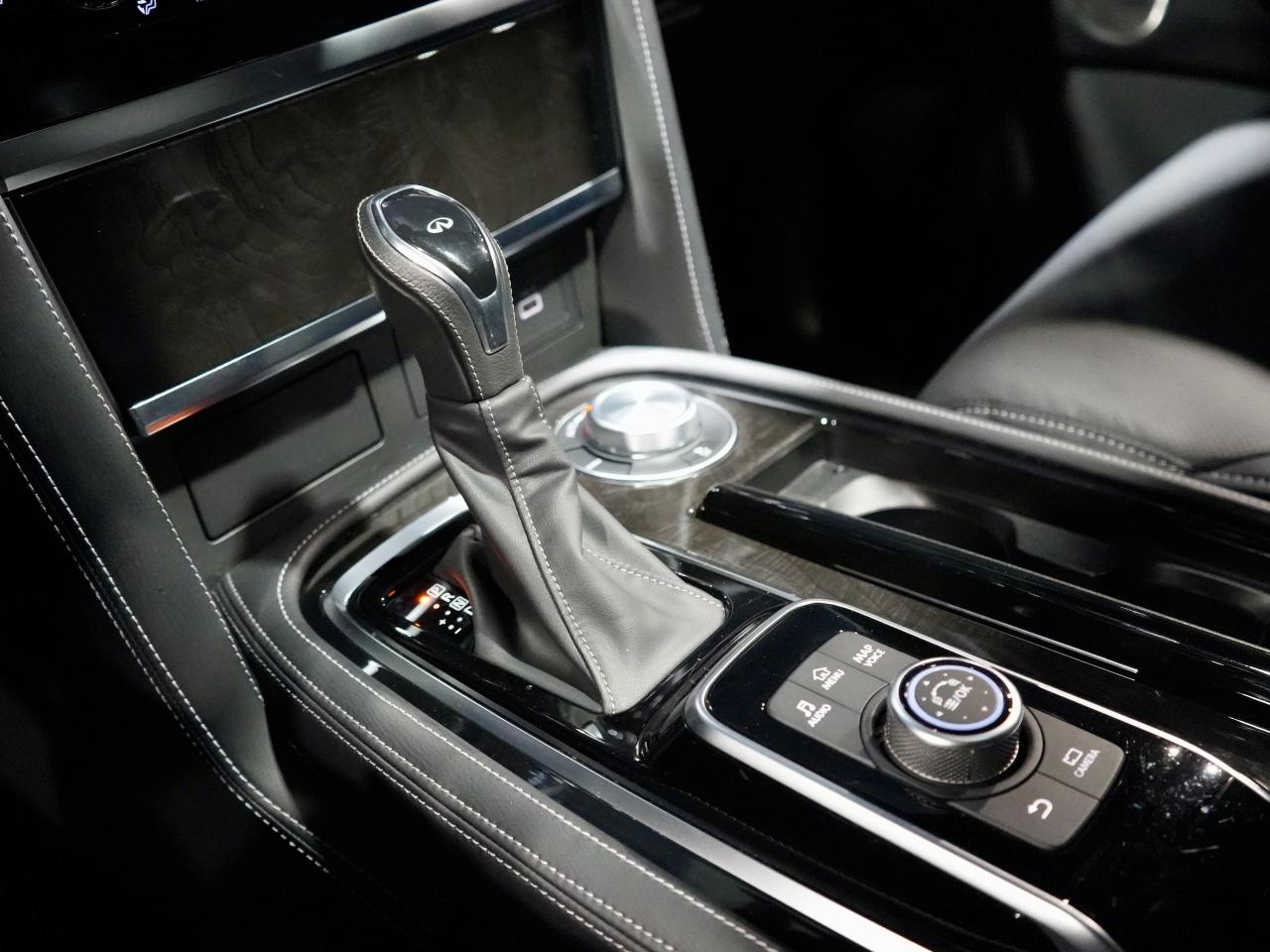 2024 Infiniti QX80 LUXE 7 PASS/ROOF/360 CAM/BOSE/REAR ENTERTAINMENT Photo