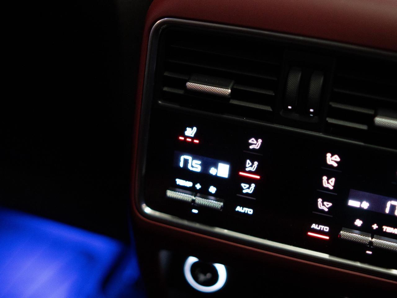 2020 Porsche Cayenne TURBO COUPE | PREMIUM PLUS PKG | 21 IN Photo