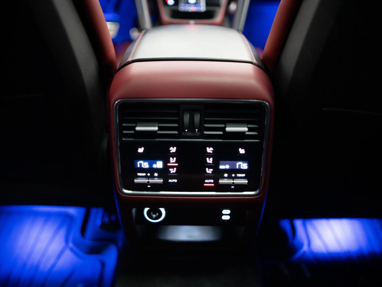 2020 Porsche Cayenne TURBO COUPE | PREMIUM PLUS PKG | 21 IN Photo