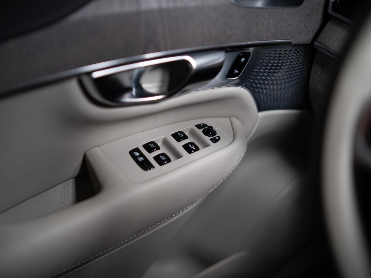 2023 Volvo XC90 Recharge T8 | RECHARGE | 7 PASS | 21 IN Photo