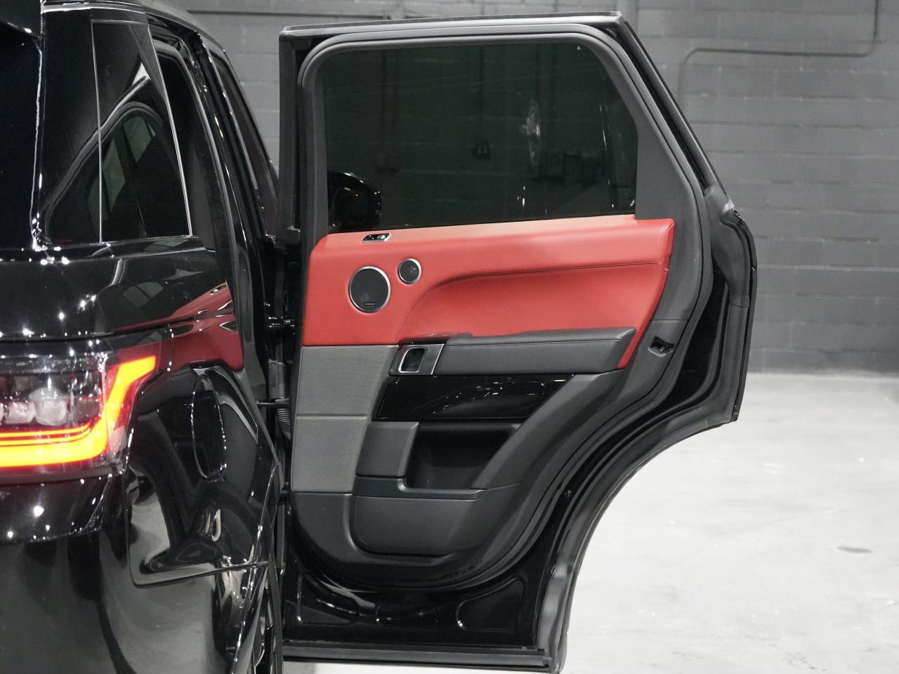 2022 Land Rover Range Rover Sport Supercharged SVR/PANO/360CAM/22 IN RIM/NO ACCIDENT Photo