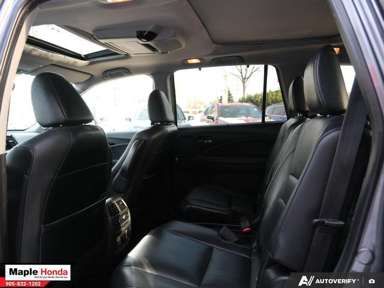 2021 Honda Pilot 7 Passenger| Navigation| Panoramic Roof| Heated Se Photo