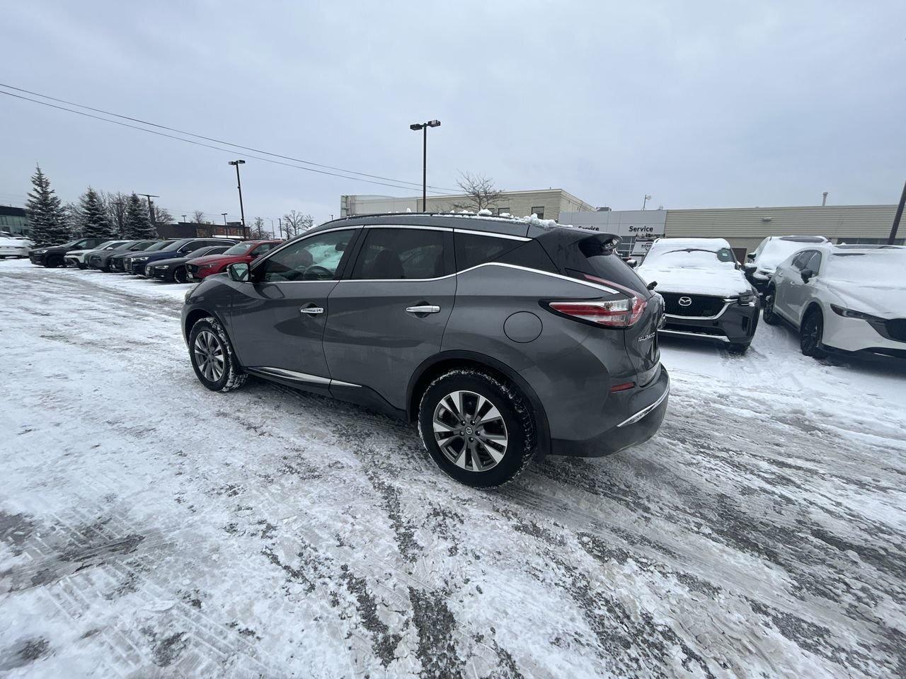 2015 Nissan Murano SV AWD CVT TRADE IN SPECIAL Photo
