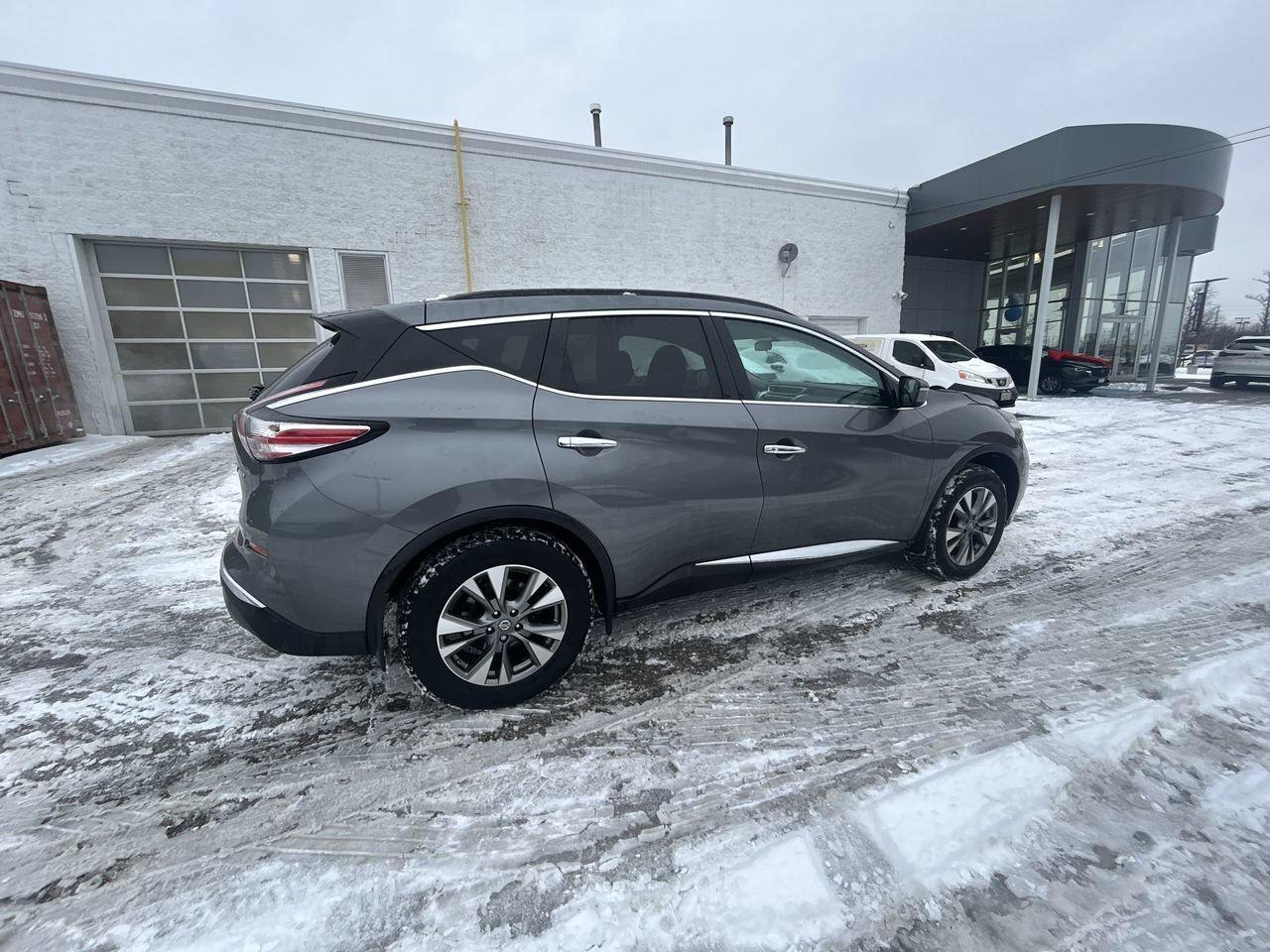 2015 Nissan Murano SV AWD CVT TRADE IN SPECIAL Photo