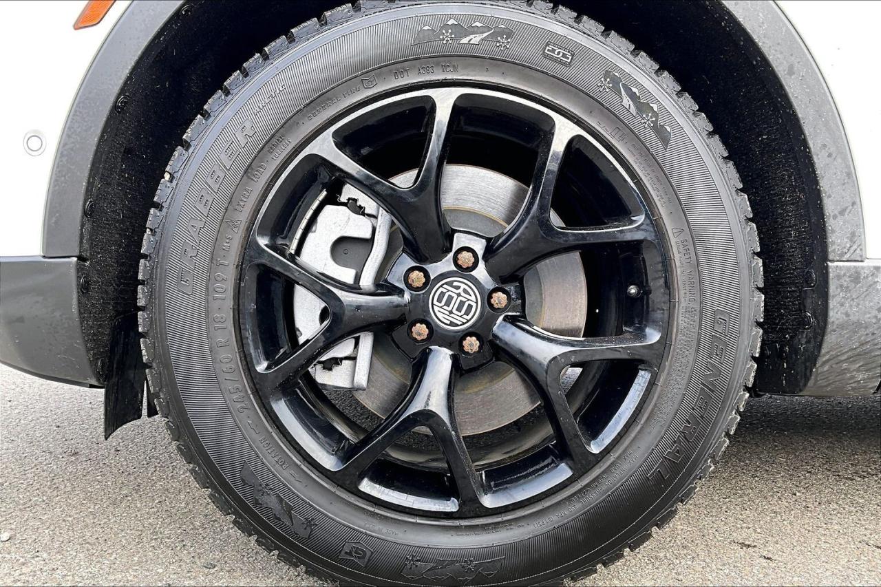 2023 Lincoln Nautilus Reserve | 201A | Vented Leather | Panoroof | AWD Photo