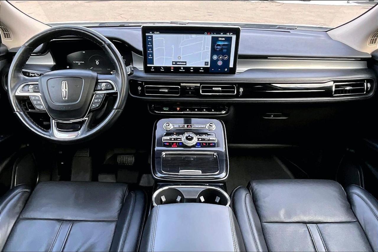 2023 Lincoln Nautilus Reserve | 201A | Vented Leather | Panoroof | AWD Photo