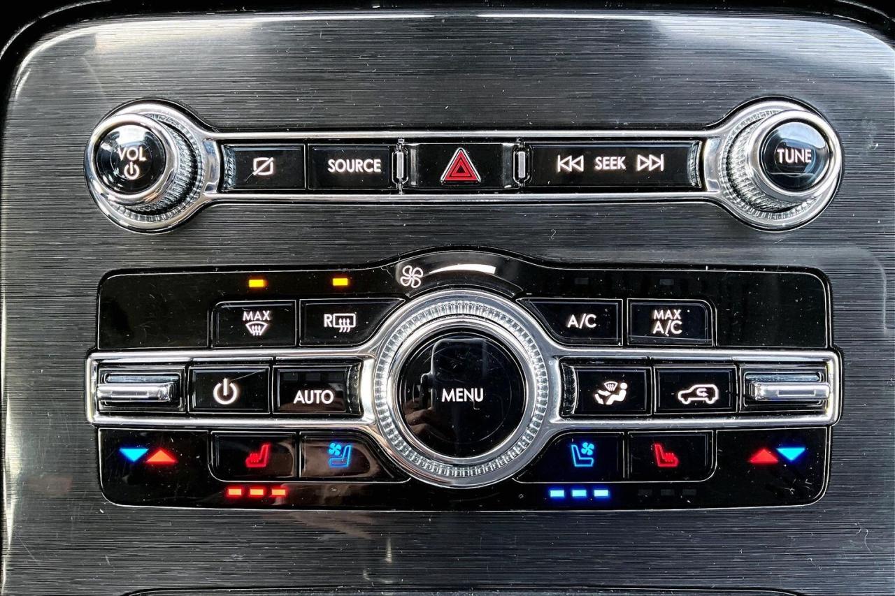 2023 Lincoln Nautilus Reserve | 201A | Vented Leather | Panoroof | AWD Photo