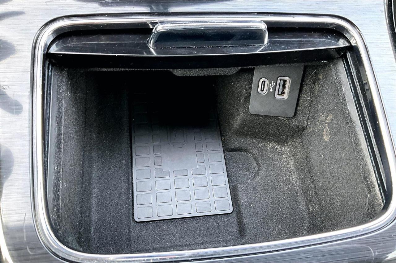 2023 Lincoln Nautilus Reserve | 201A | Vented Leather | Panoroof | AWD Photo