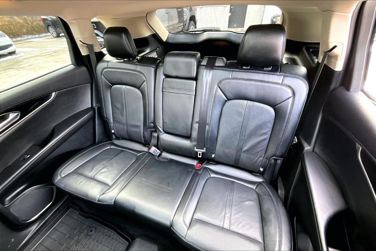 2023 Lincoln Nautilus Reserve | 201A | Vented Leather | Panoroof | AWD Photo