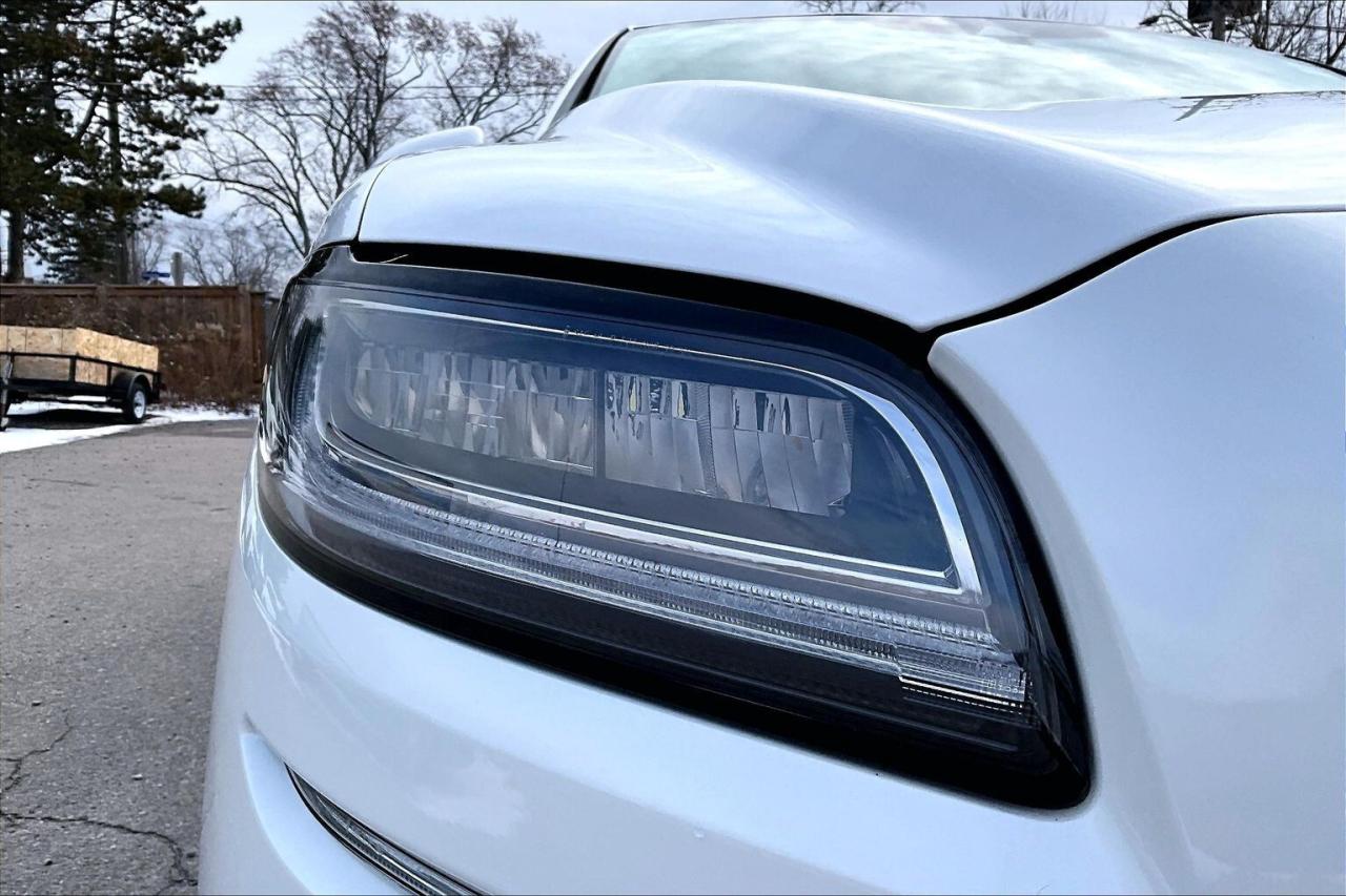 2023 Lincoln Nautilus Reserve | 201A | Vented Leather | Panoroof | AWD Photo