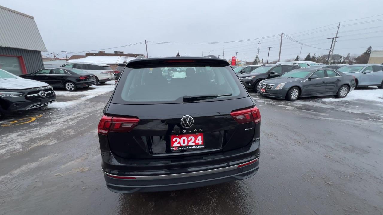 2024 Volkswagen Tiguan AWD | HTD SEATS | CARPLAY | ALLOYS | BLIND SPOT Photo