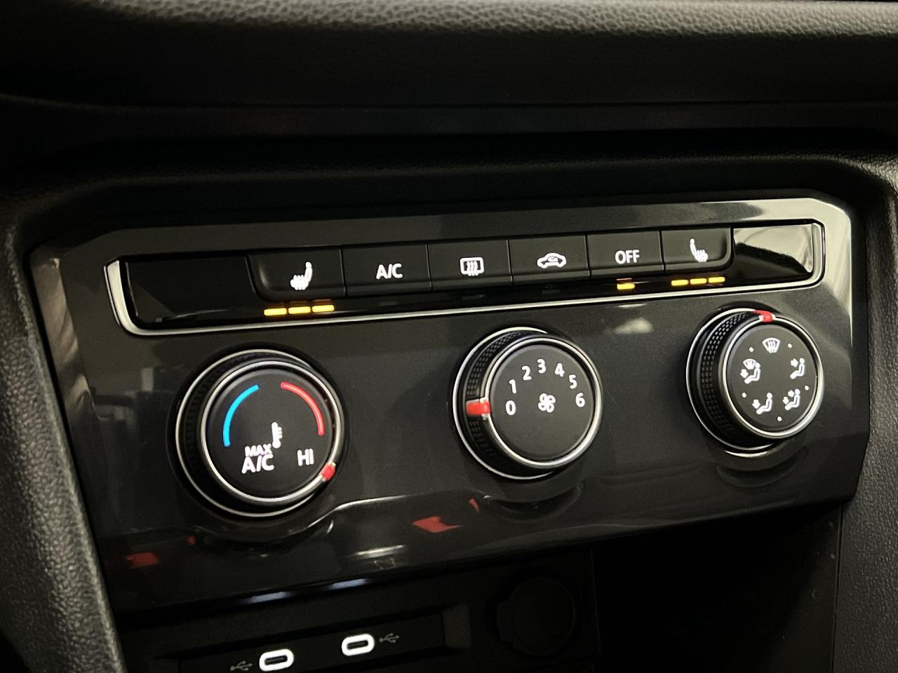 2024 Volkswagen Tiguan AWD | HTD SEATS | CARPLAY | ALLOYS | BLIND SPOT Photo