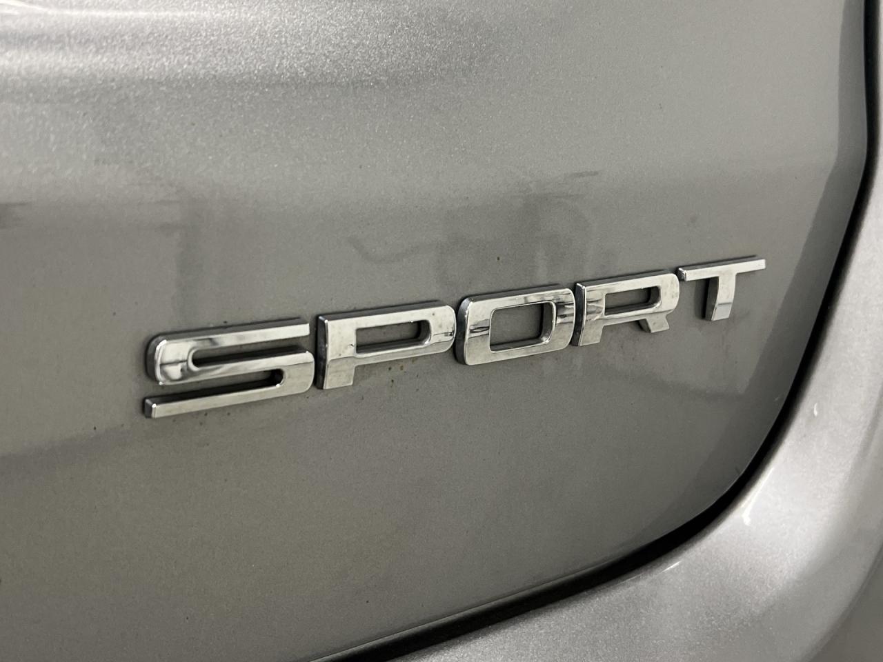 2022 Jeep Compass 4X4 | HTD SEATS | CARPLAY | ALLOYS | BLUETOOTH Photo