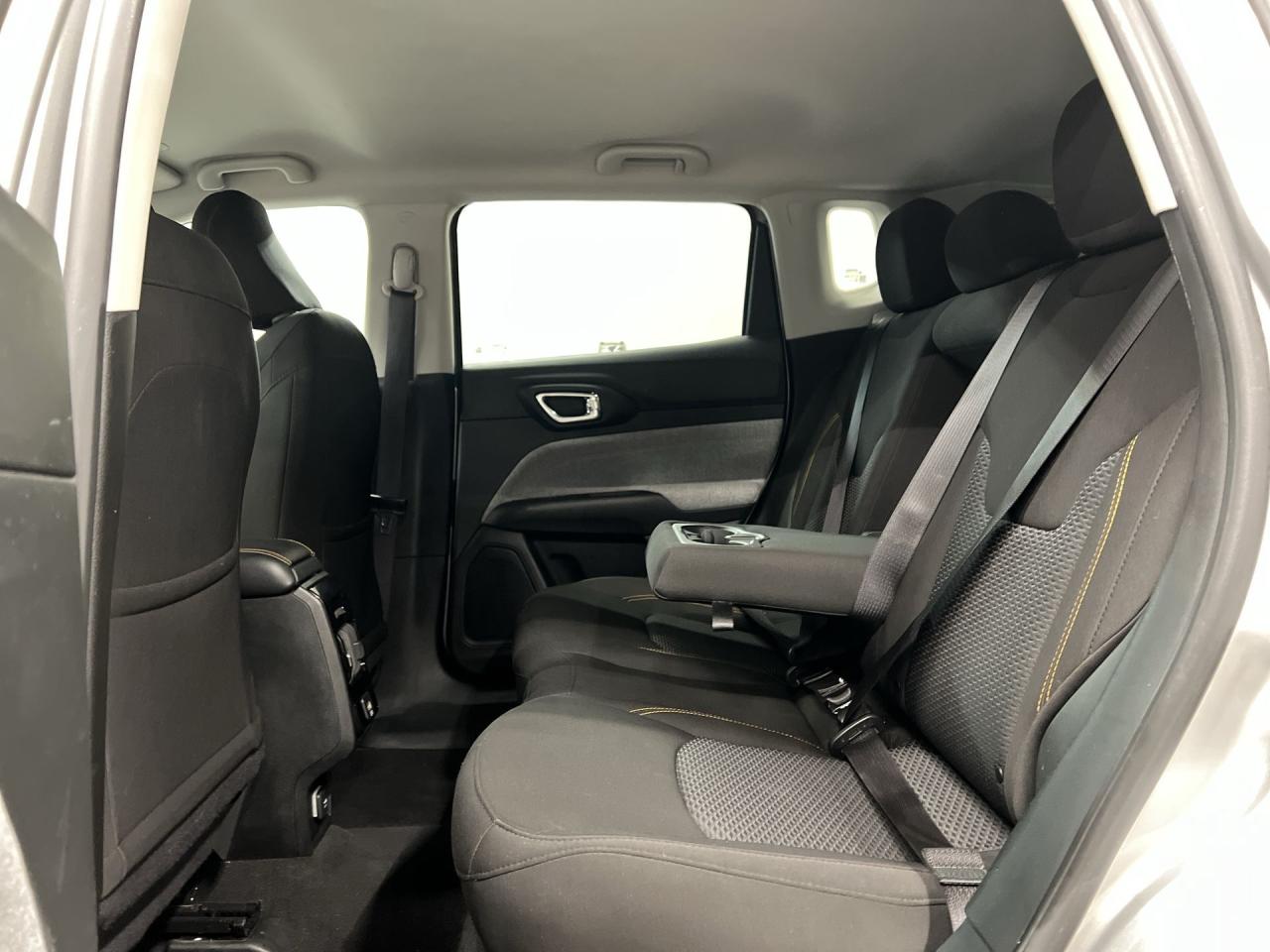 2022 Jeep Compass 4X4 | HTD SEATS | CARPLAY | ALLOYS | BLUETOOTH Photo